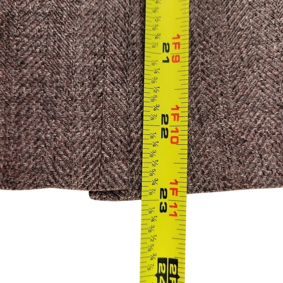Sag Harbor Blazer Size 10P Brown Herringbone Hidden Buttons Cuffed Sleeve Vented - Picture 7 of 10